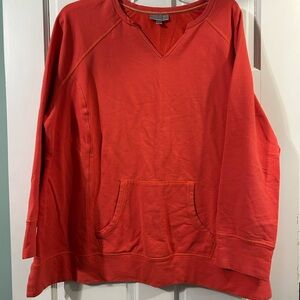 Avenue Fleece Pullover size 22/24